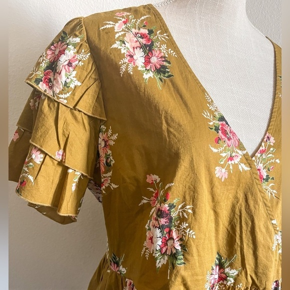 NWT Madewell Corsage Floral Peplum Blouse | Size 12 - Picture 3 of 13